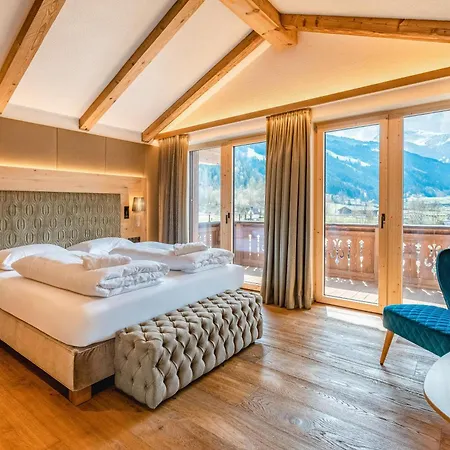 Aparthotel Apartmenthaus Wiesenhof 4*